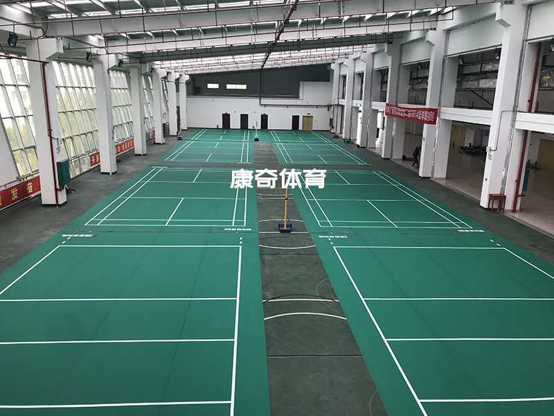 廣西賀州市體育館羽毛場排球場PVC運(yùn)動地膠